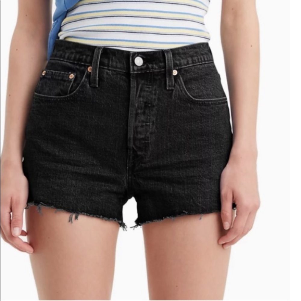 Levi’s 501 High Waist Black Lunar Denim Shorts Size 29 NWT